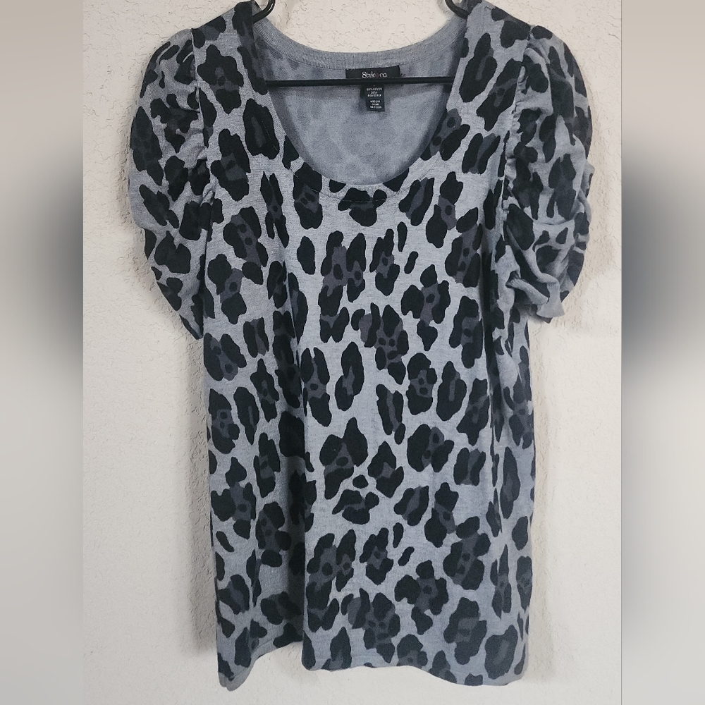 Style & Co Black and Gray Leopard Print Blouse Short Puff Sleeves